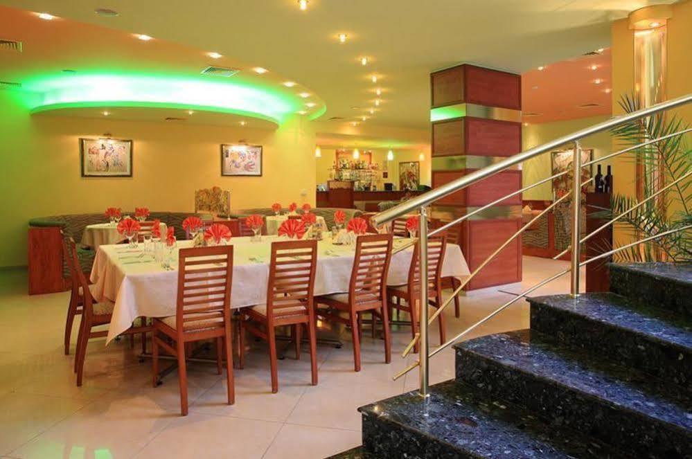 Hotel Elegance Stara Zagora Exterior photo