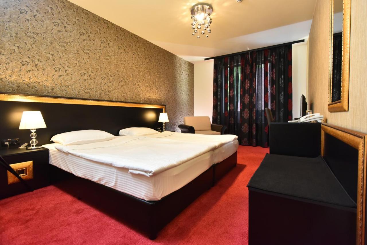 Hotel Elegance Stara Zagora Exterior photo